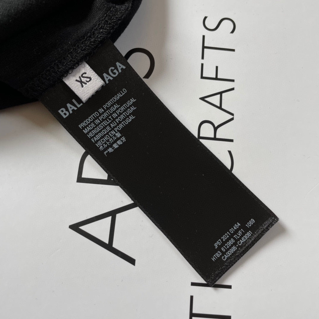 Ba1en*iaga T-shirt