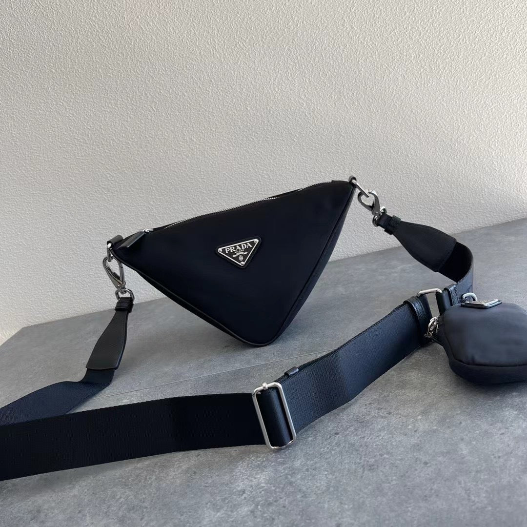 Pra*a Bag Dupe