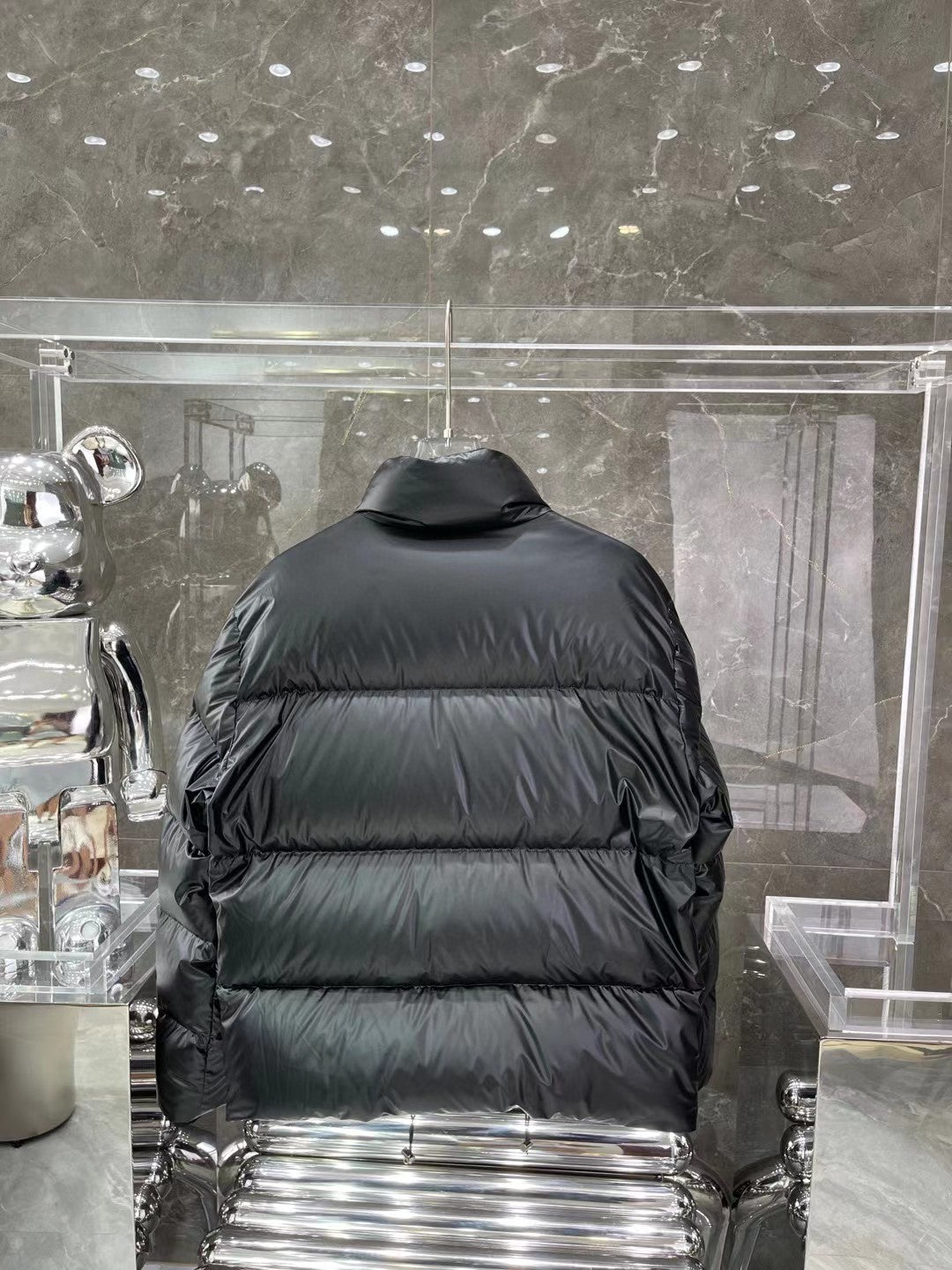 Pra*a Jacket