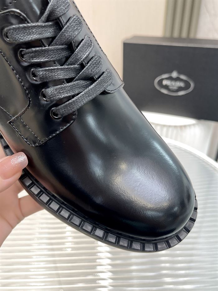 Pra*a MONOLITH BRUSHED LEATHER DERBY SHOES PRS038