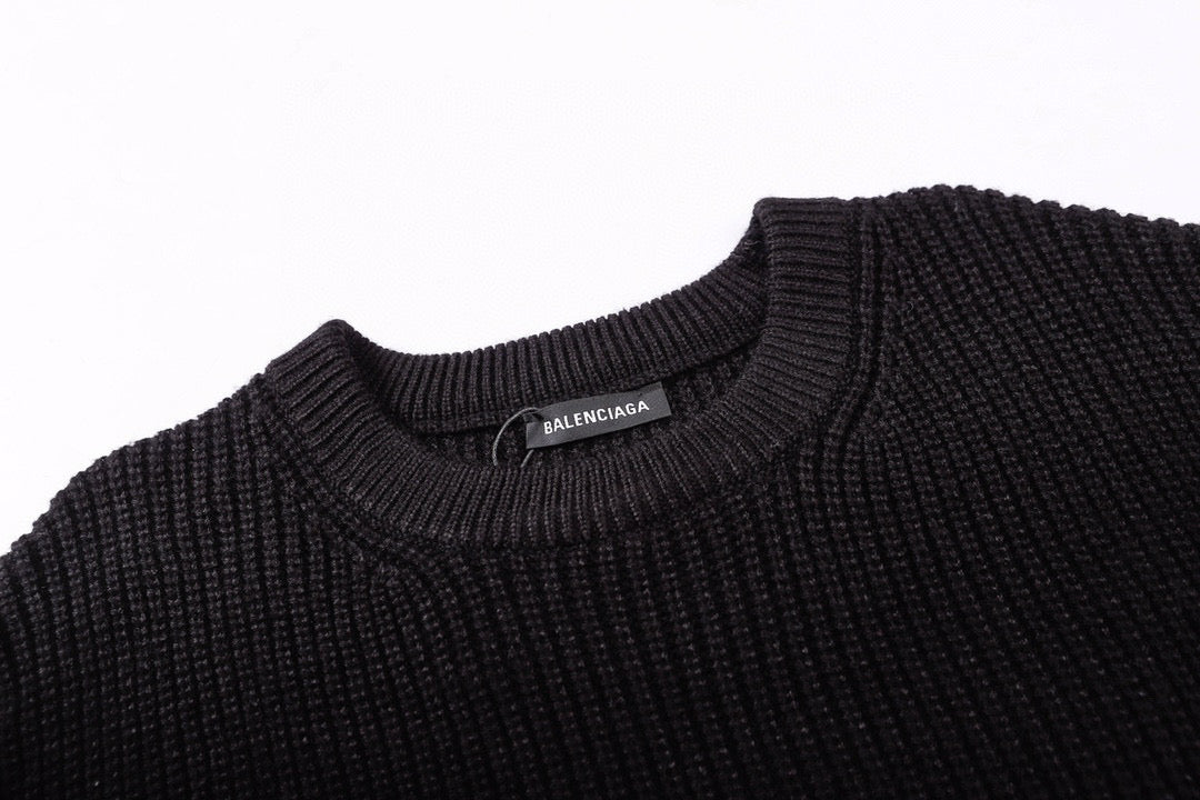 Ba1en*iaga Sweater