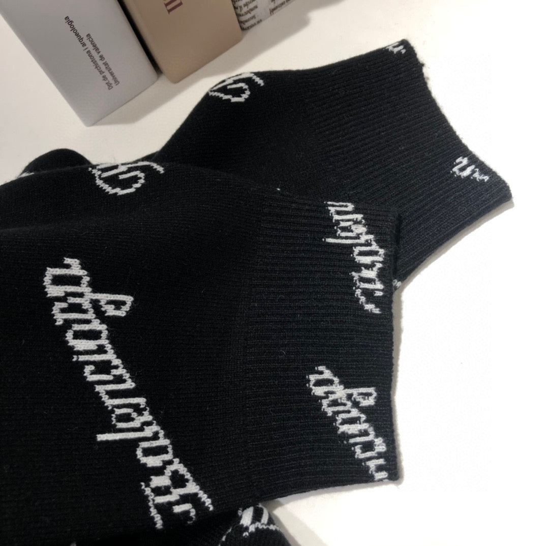 Ba1en*iaga Sweater