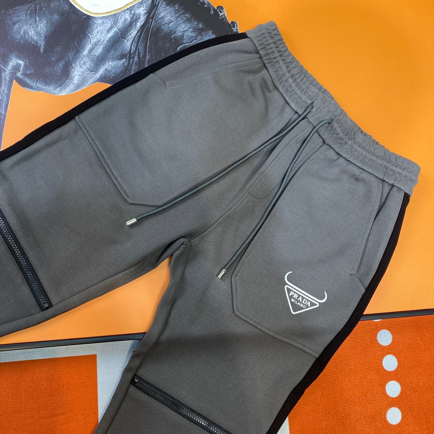 Pra*a Sweatpants