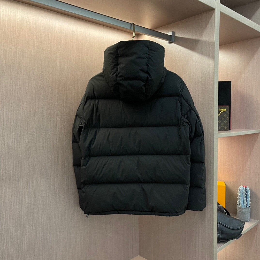 Pra*a Jacket