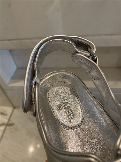 Ch**el flat beach shoes sandals