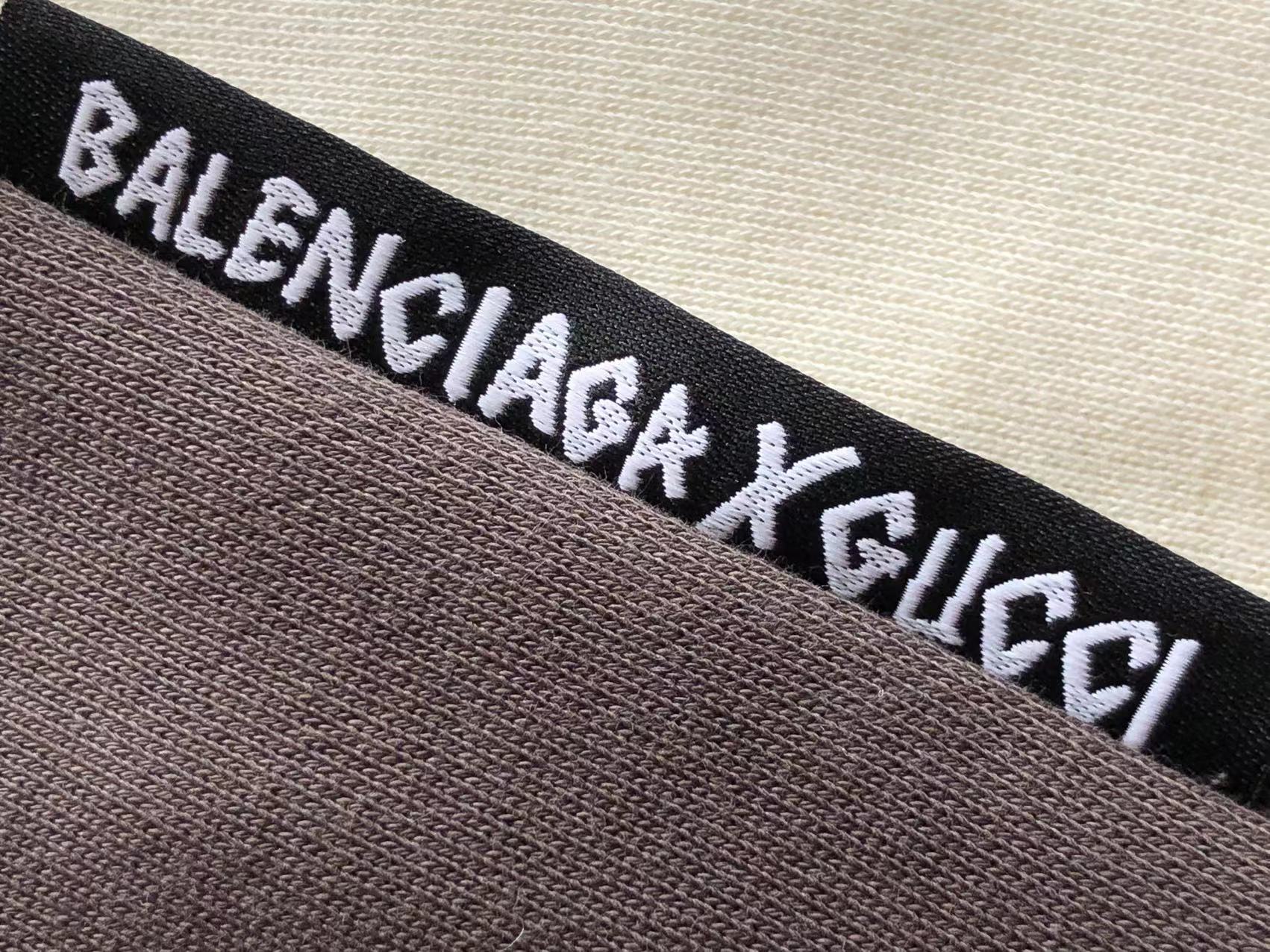 Gvc*1 x Ba1en*iaga Sweatshirt