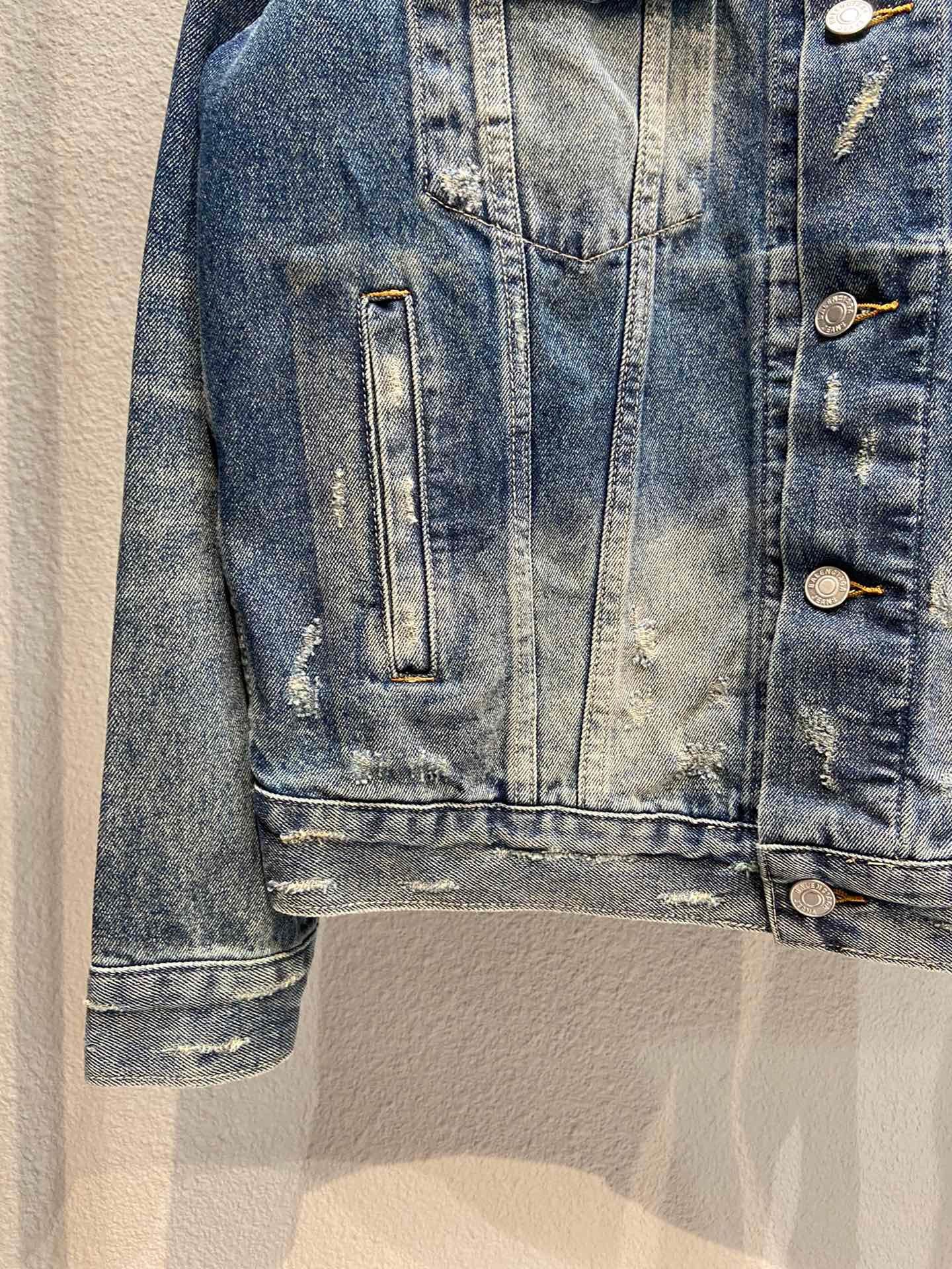 Ba1en*iaga Jacket