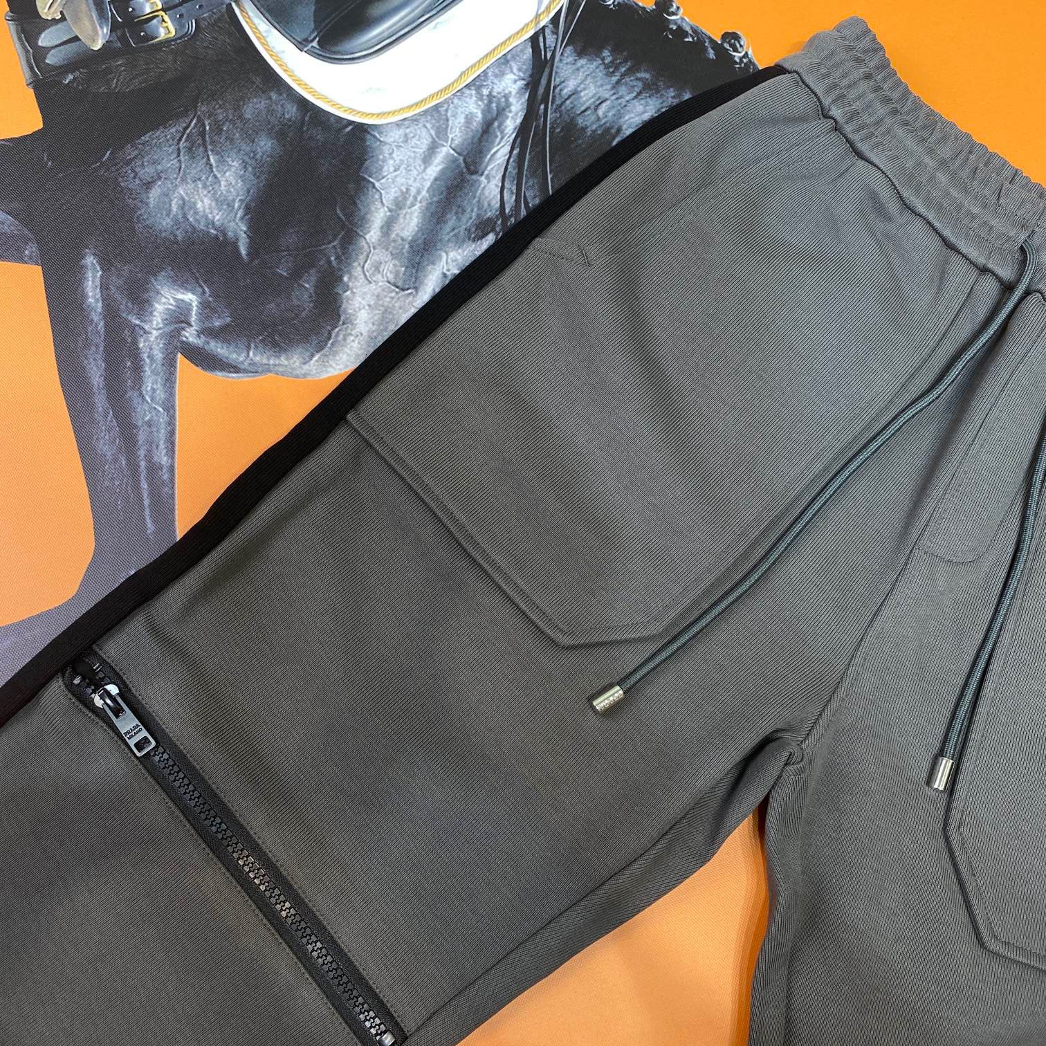 Pra*a Sweatpants