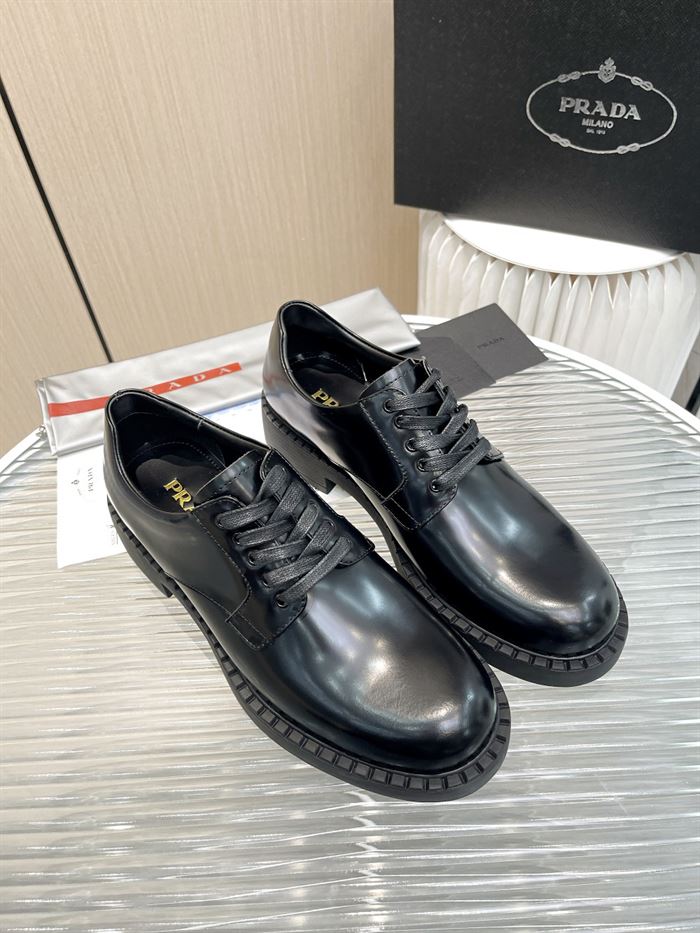 Pra*a MONOLITH BRUSHED LEATHER DERBY SHOES PRS038