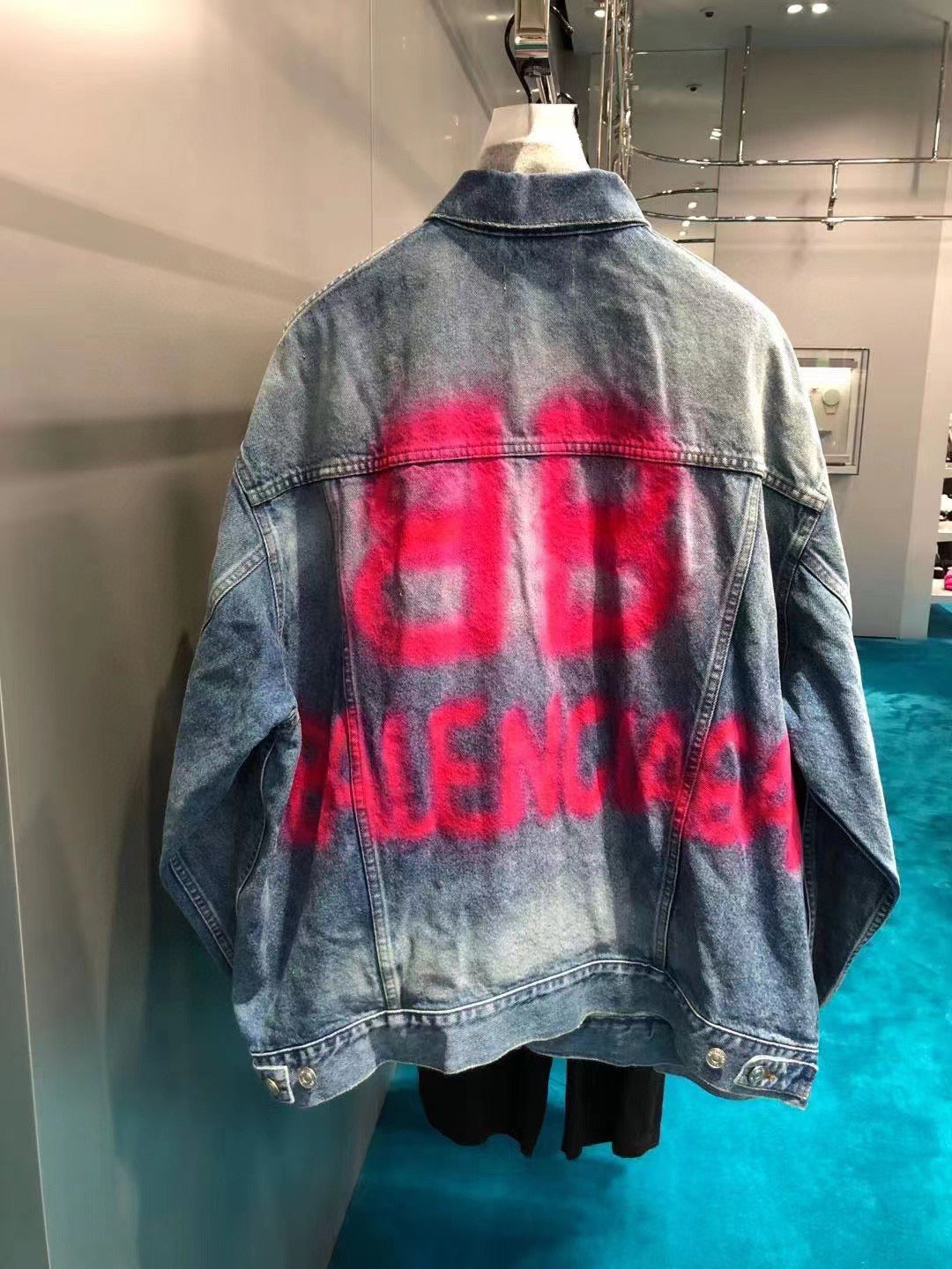 Ba1en*iaga Jacket