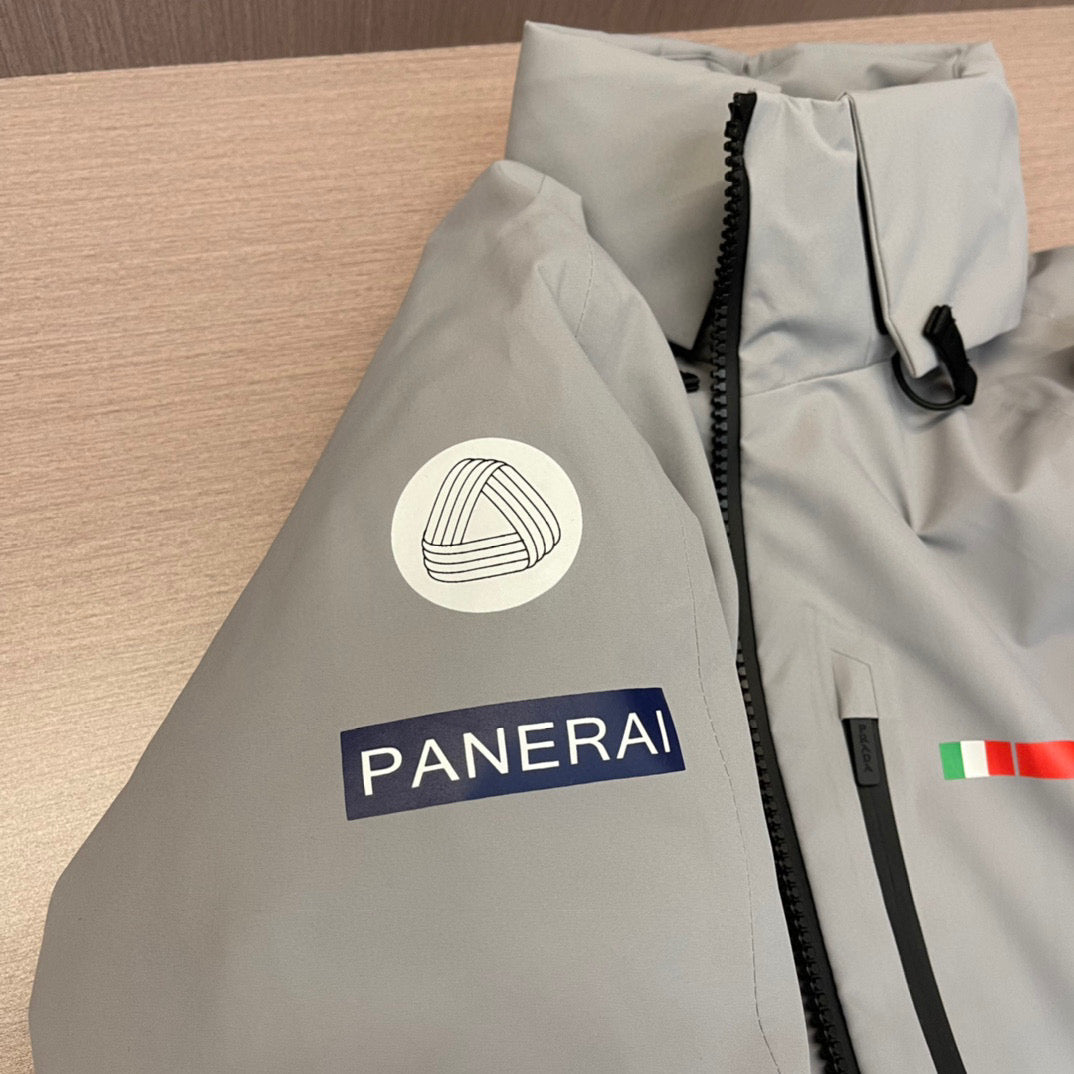 Pra*a Jacket
