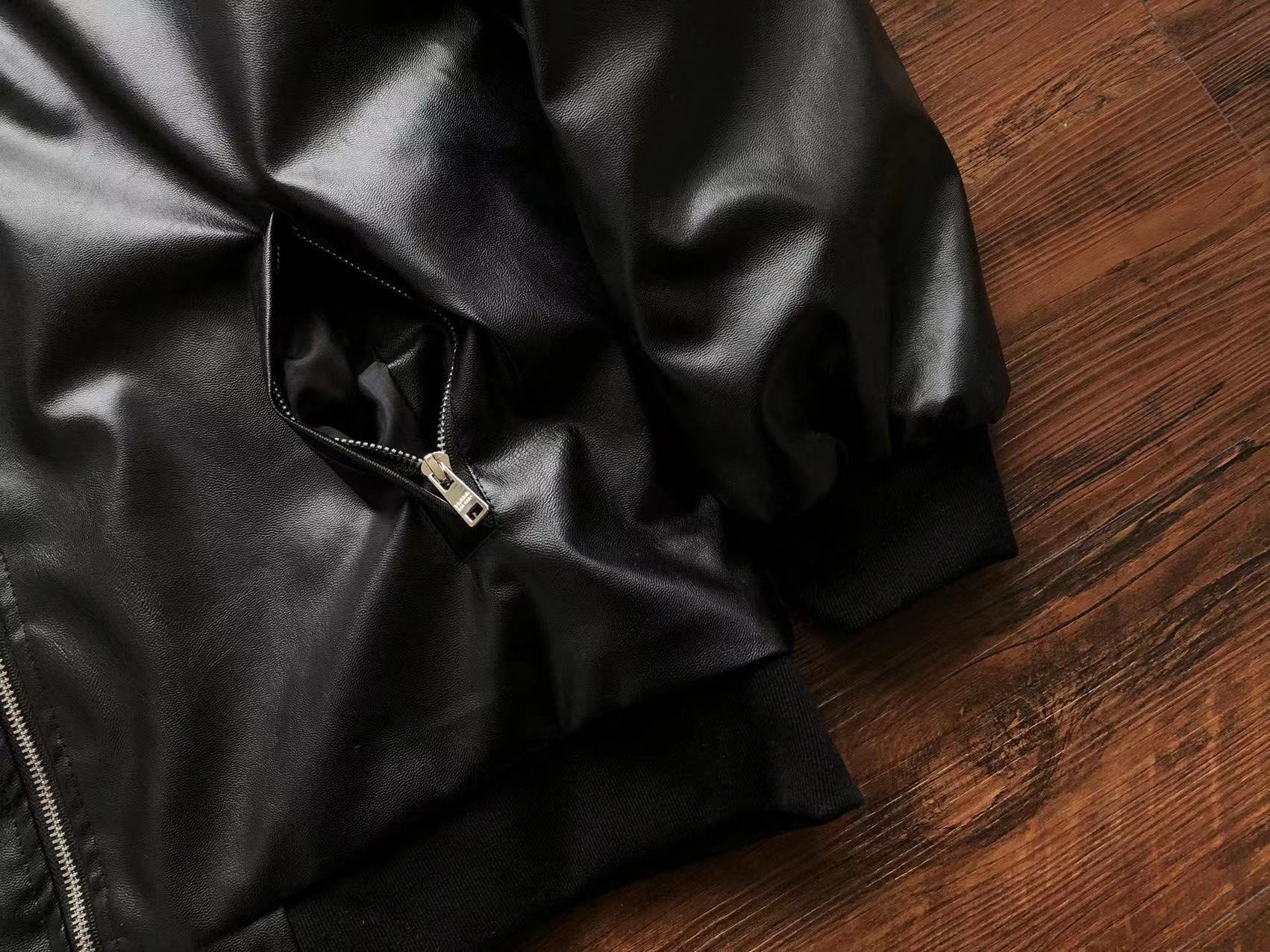 Pra*a Jacket