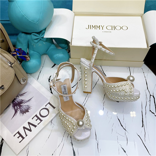 J1m*y Ch00 pearl block heels