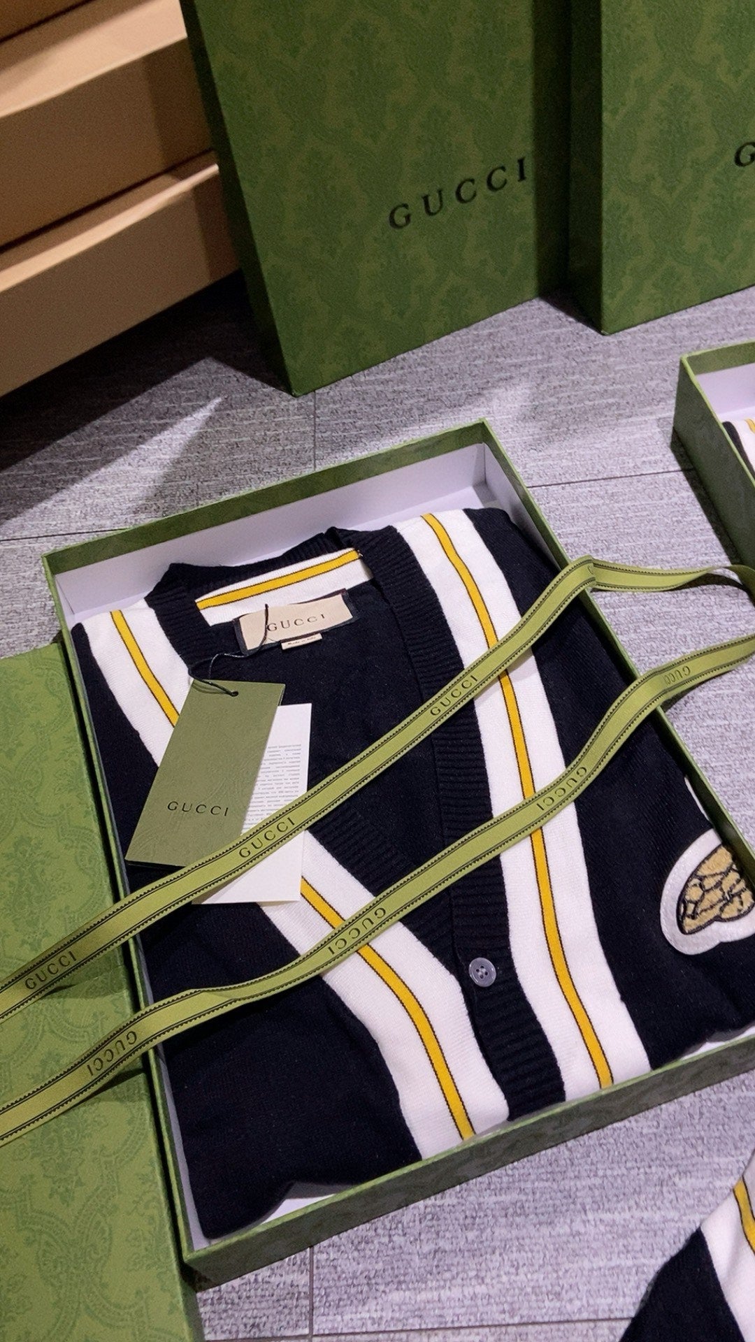 Gvc*1 Cardigan