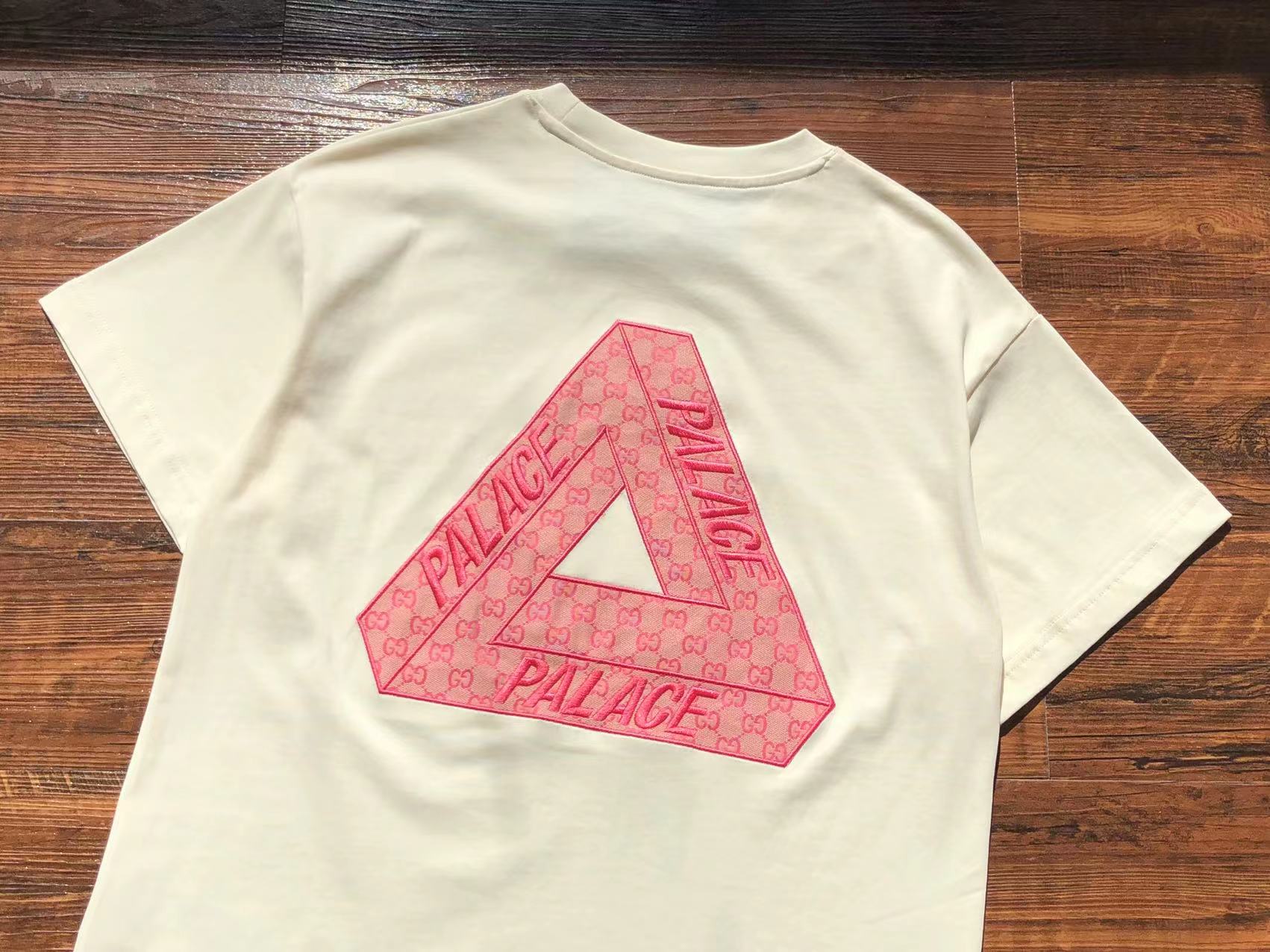 Gvc*1 x Palace T-shirt