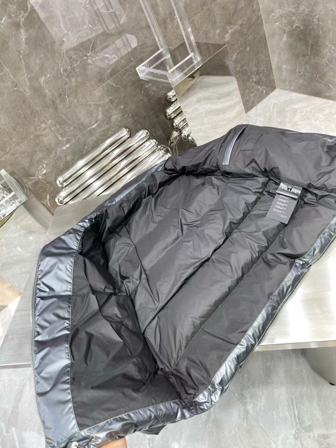 Pra*a Jacket