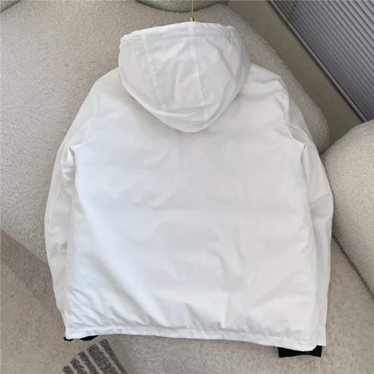 2021fw F**di Dwon Jacket