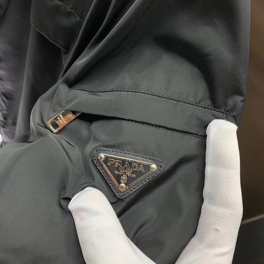 Pra*a Jacket