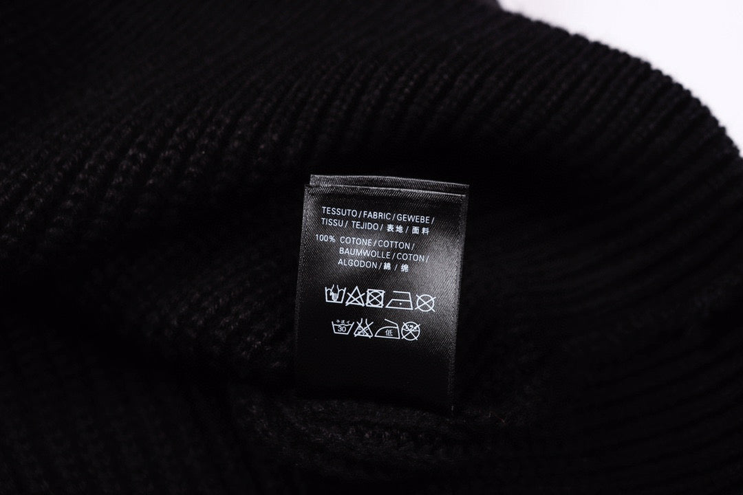 Ba1en*iaga Sweater