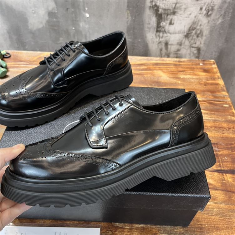 Pra*a BRUSHED LEATHER DERBY BROGUE SHOES SHOES PRS033