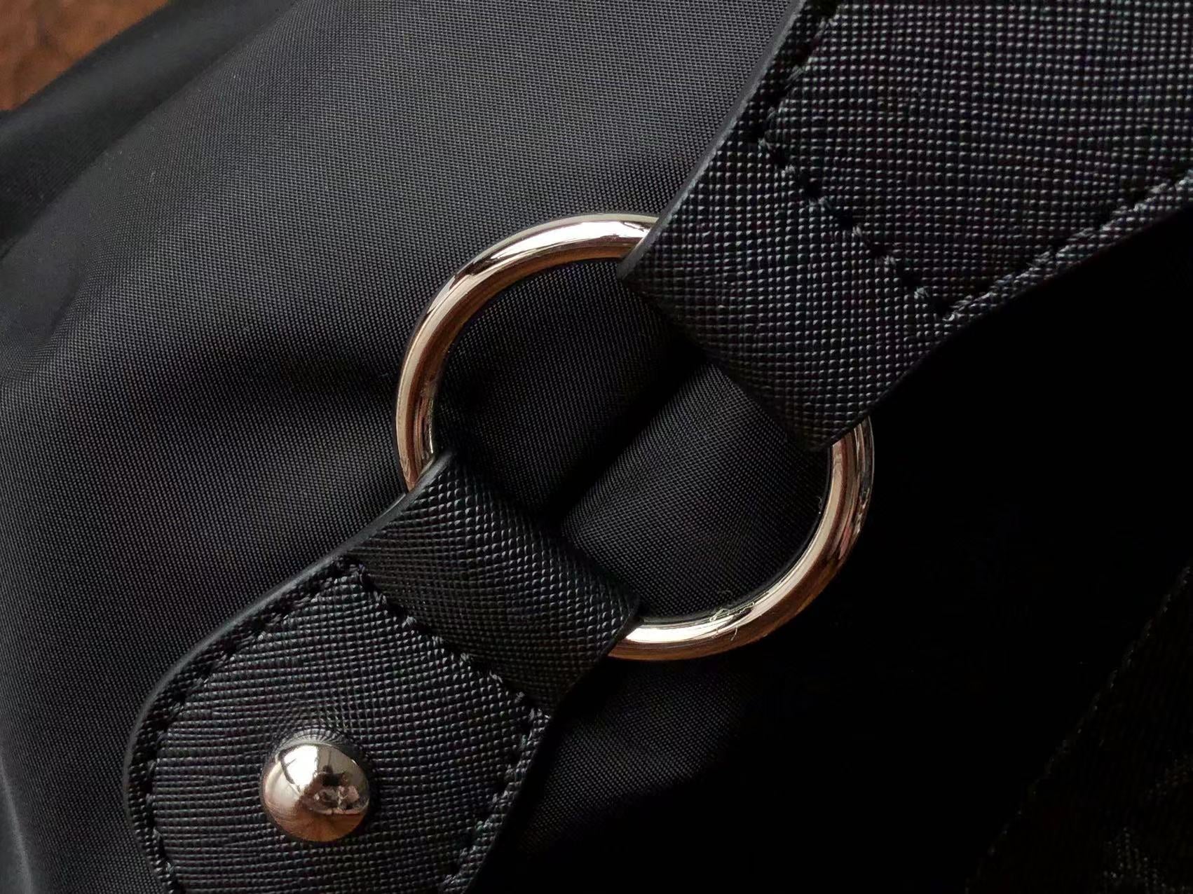 Pra*a Bag Dupe