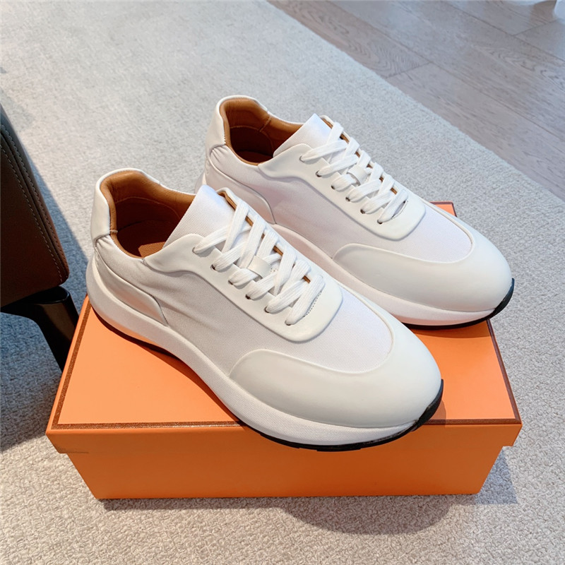 H**me5 classic look-alike British retro white shoes