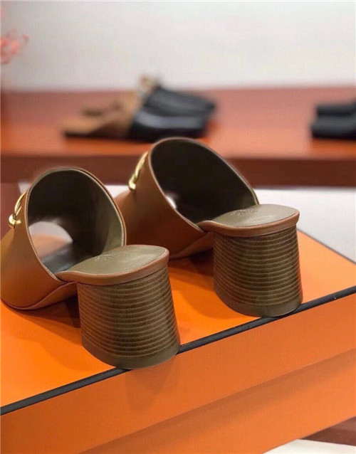 H**me5 Dupes blossom mule slippers