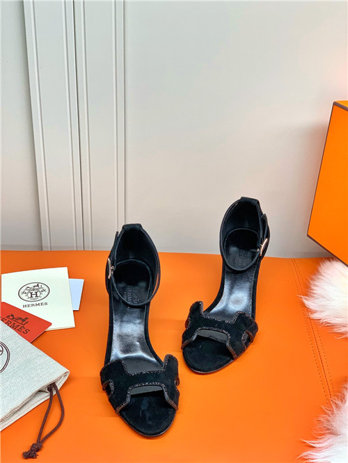 H**me5 high heel sandals