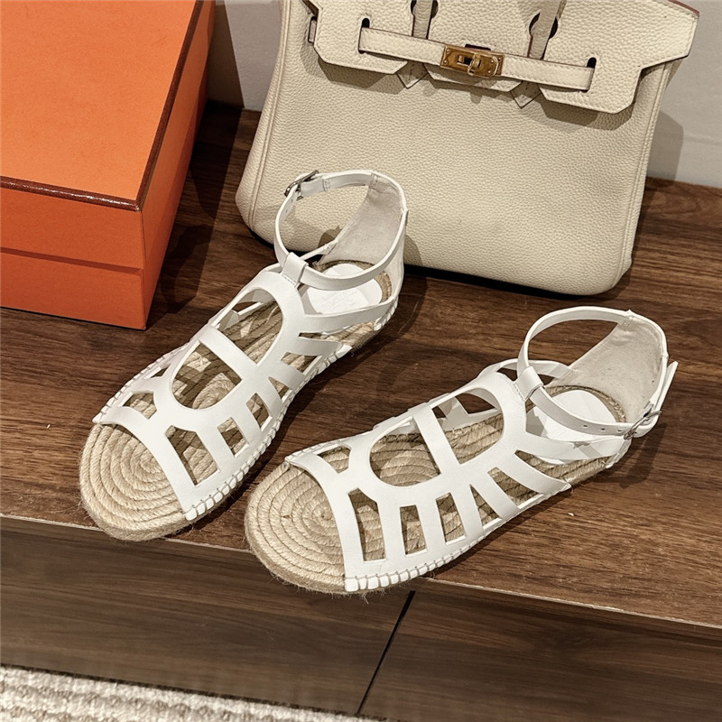 H**me5 cutout pig nose espadrille sandals