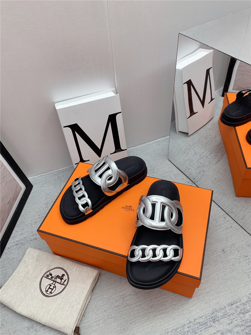 H**me5 couple shoes