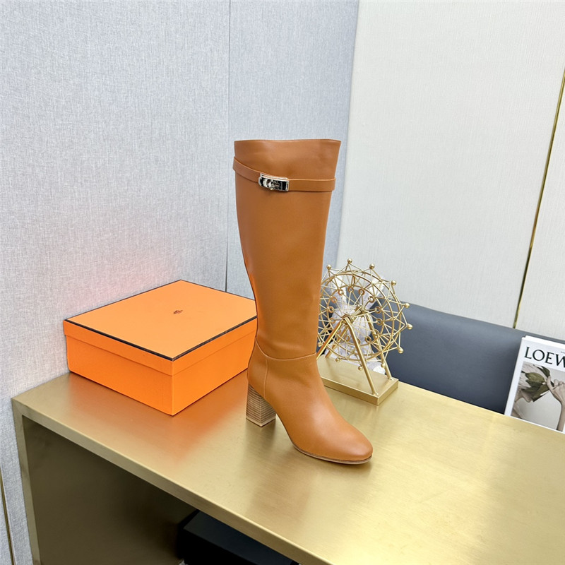 H**me5 Classic Boots