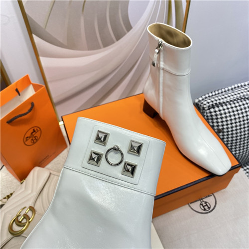 H**me5 stud boots