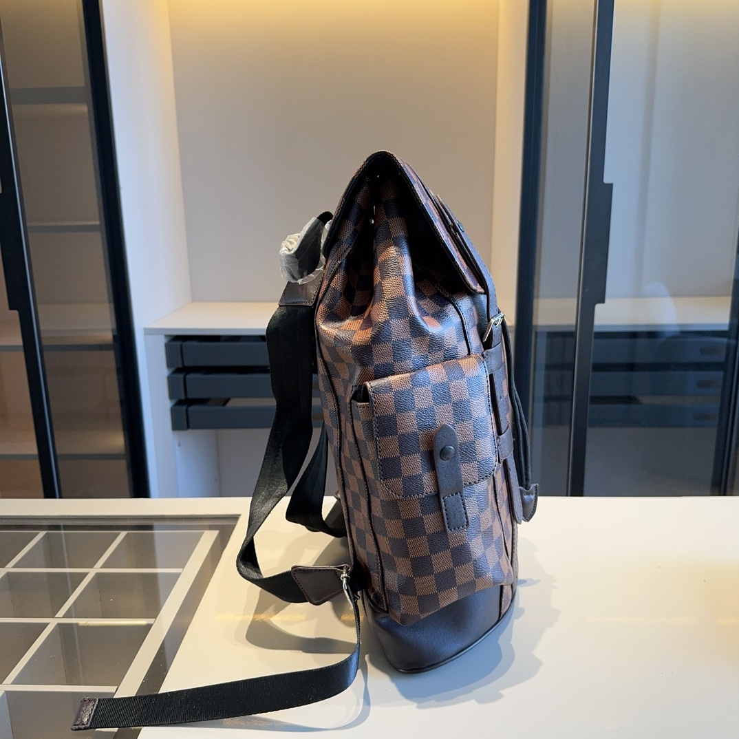 L0vis Vvtt0n REP Check Pattern Runner Backpack Brown Shoulder Straps