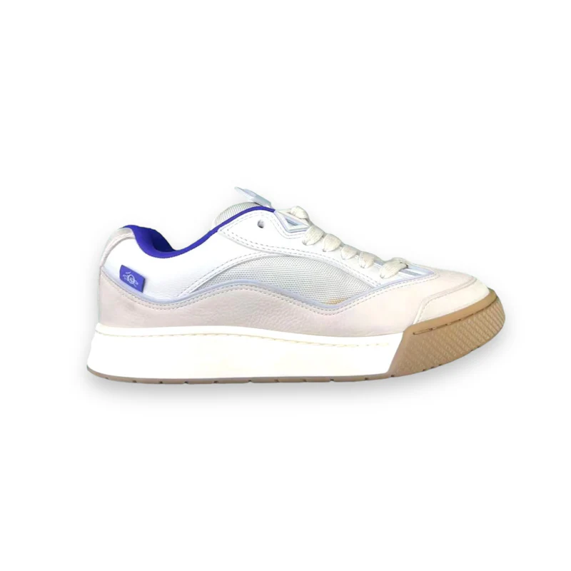 D10r Low Trainers