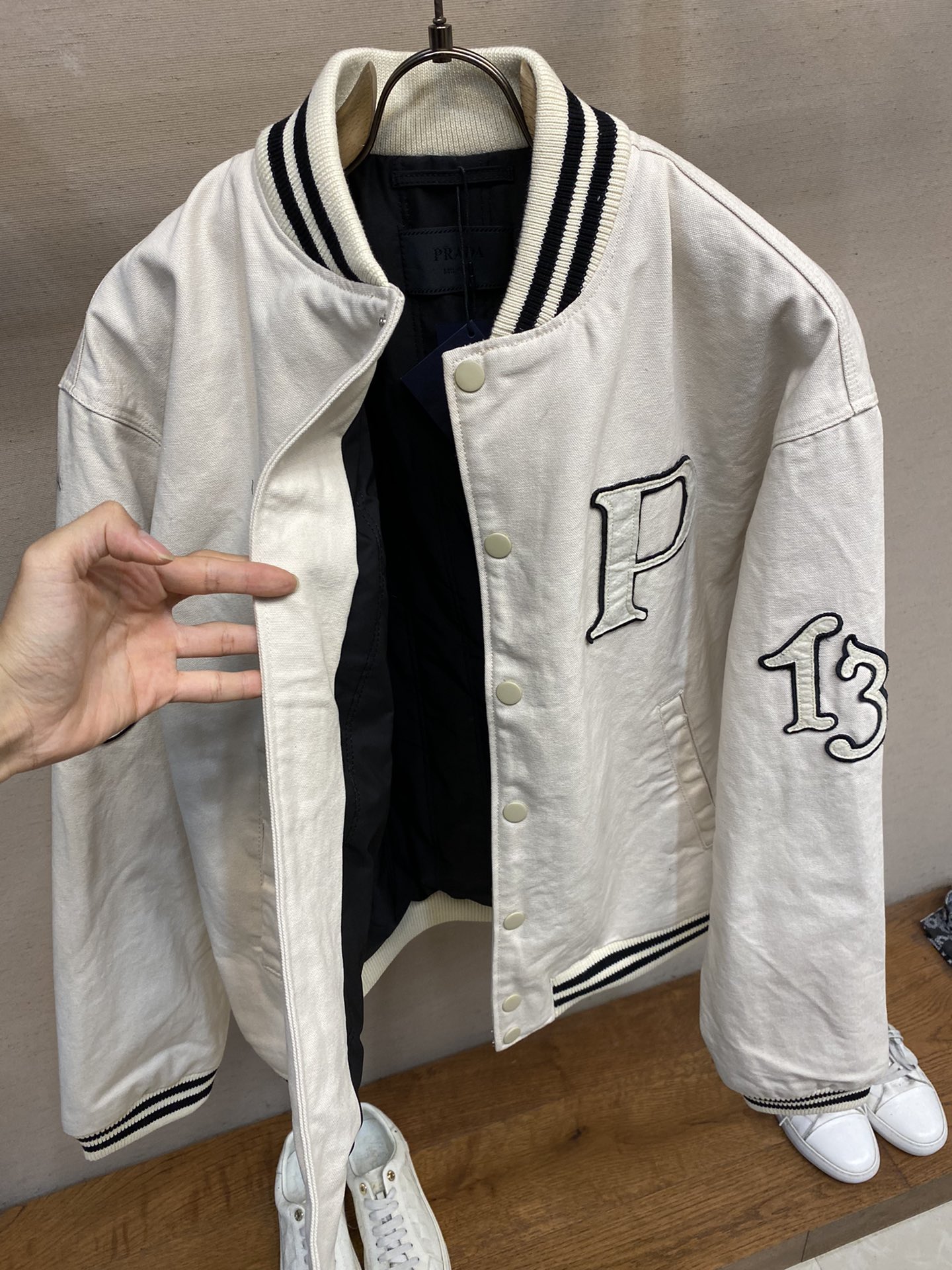 Pra*a Jacket