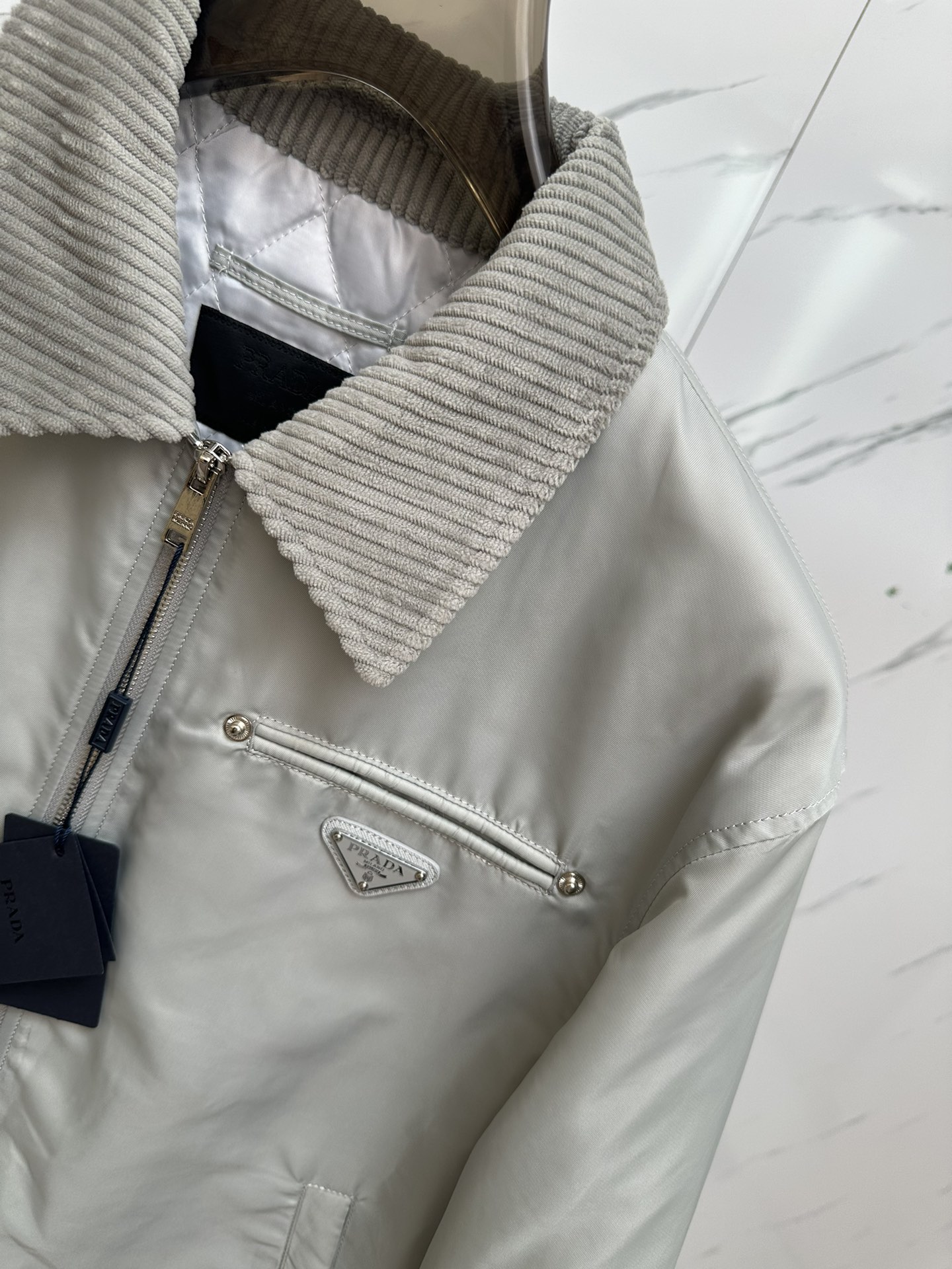 Pra*a Jacket