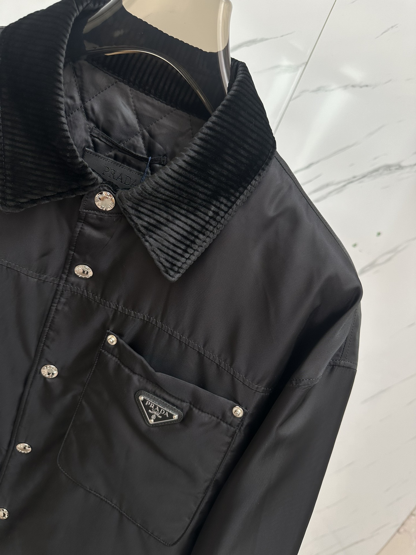 Pra*a Jacket