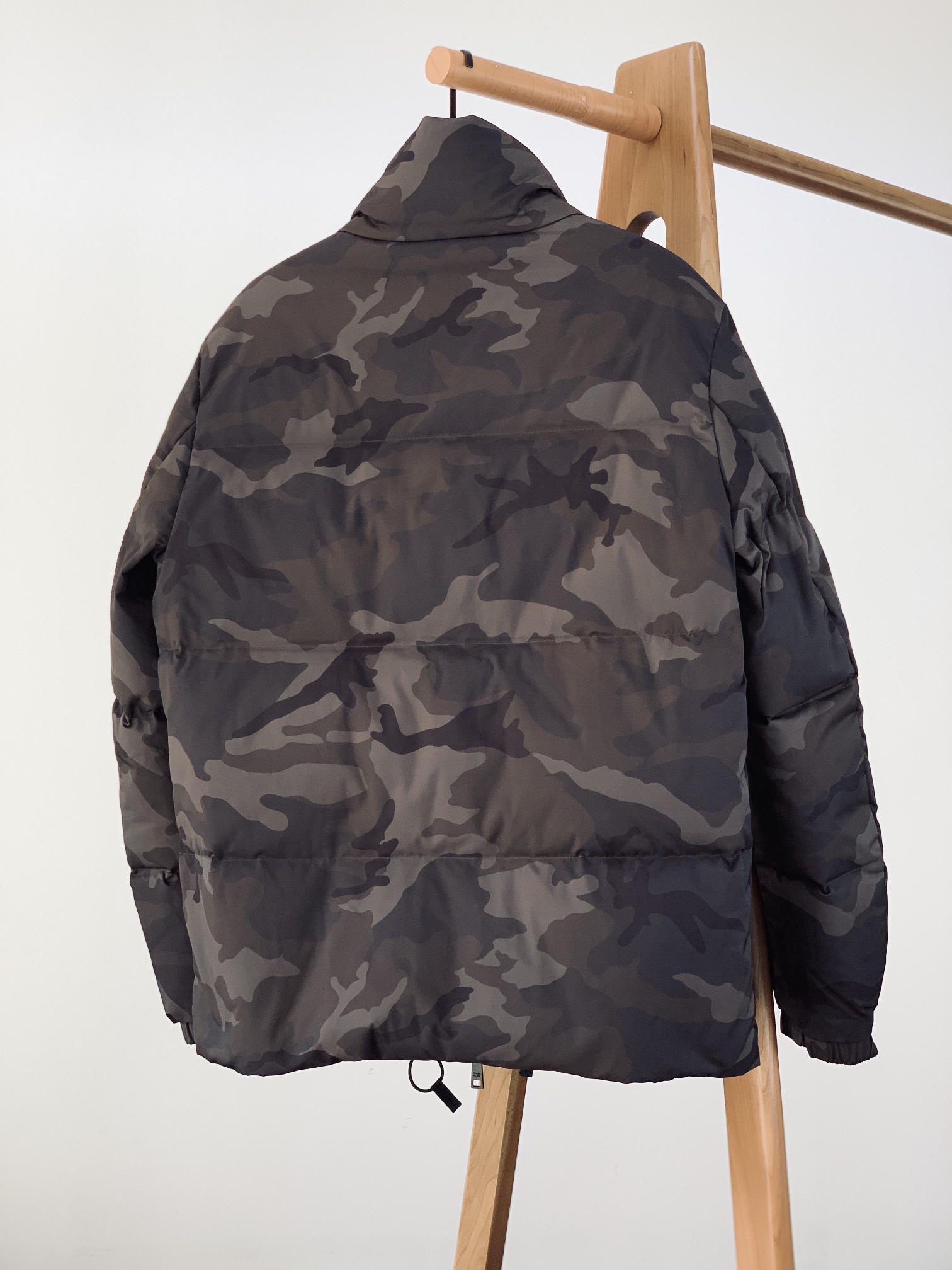 Pra*a Jacket