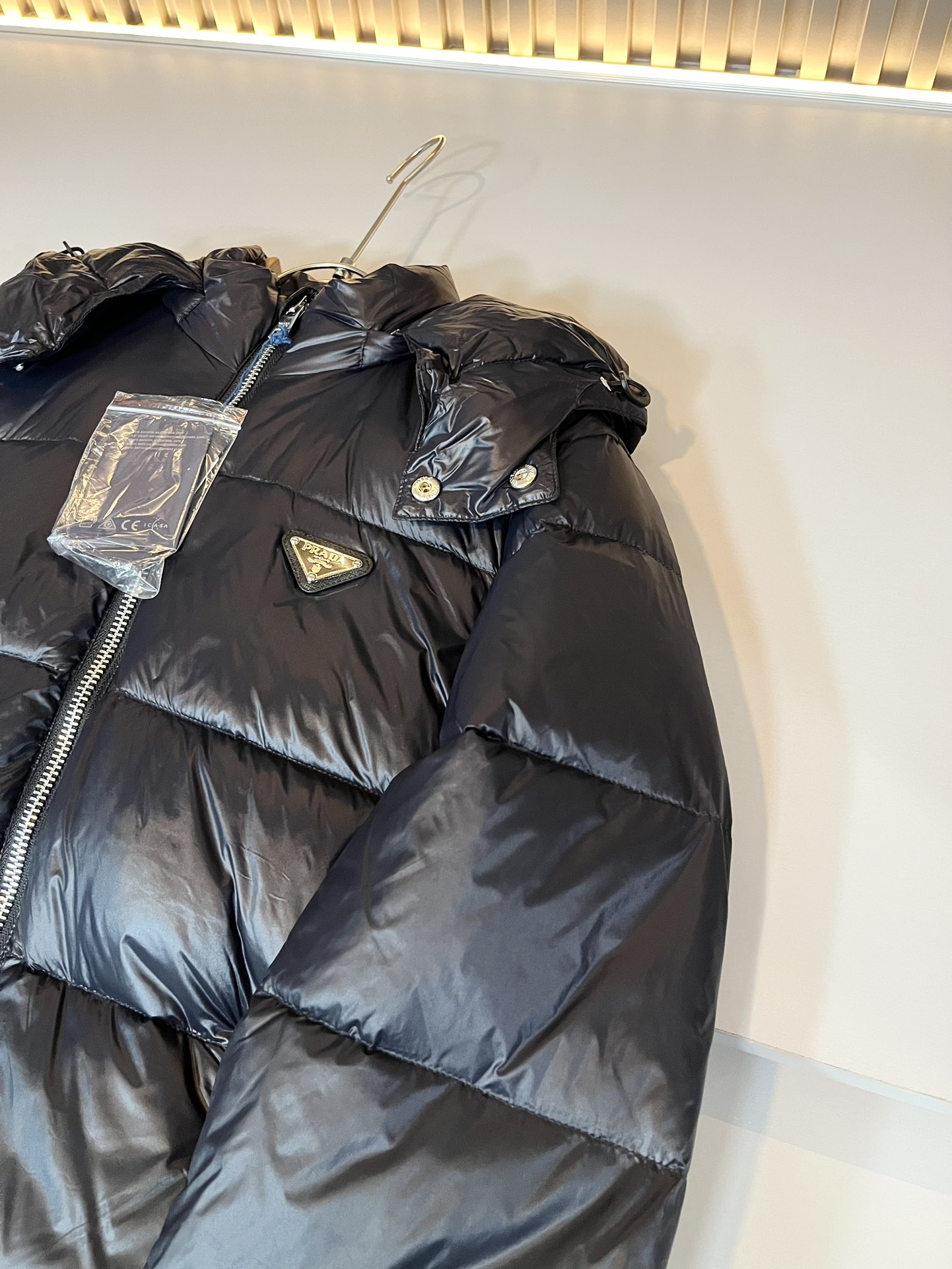 Pra*a Jacket