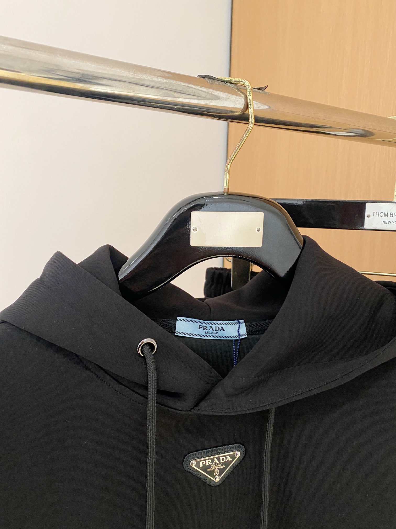 Pra*a Hoodie
