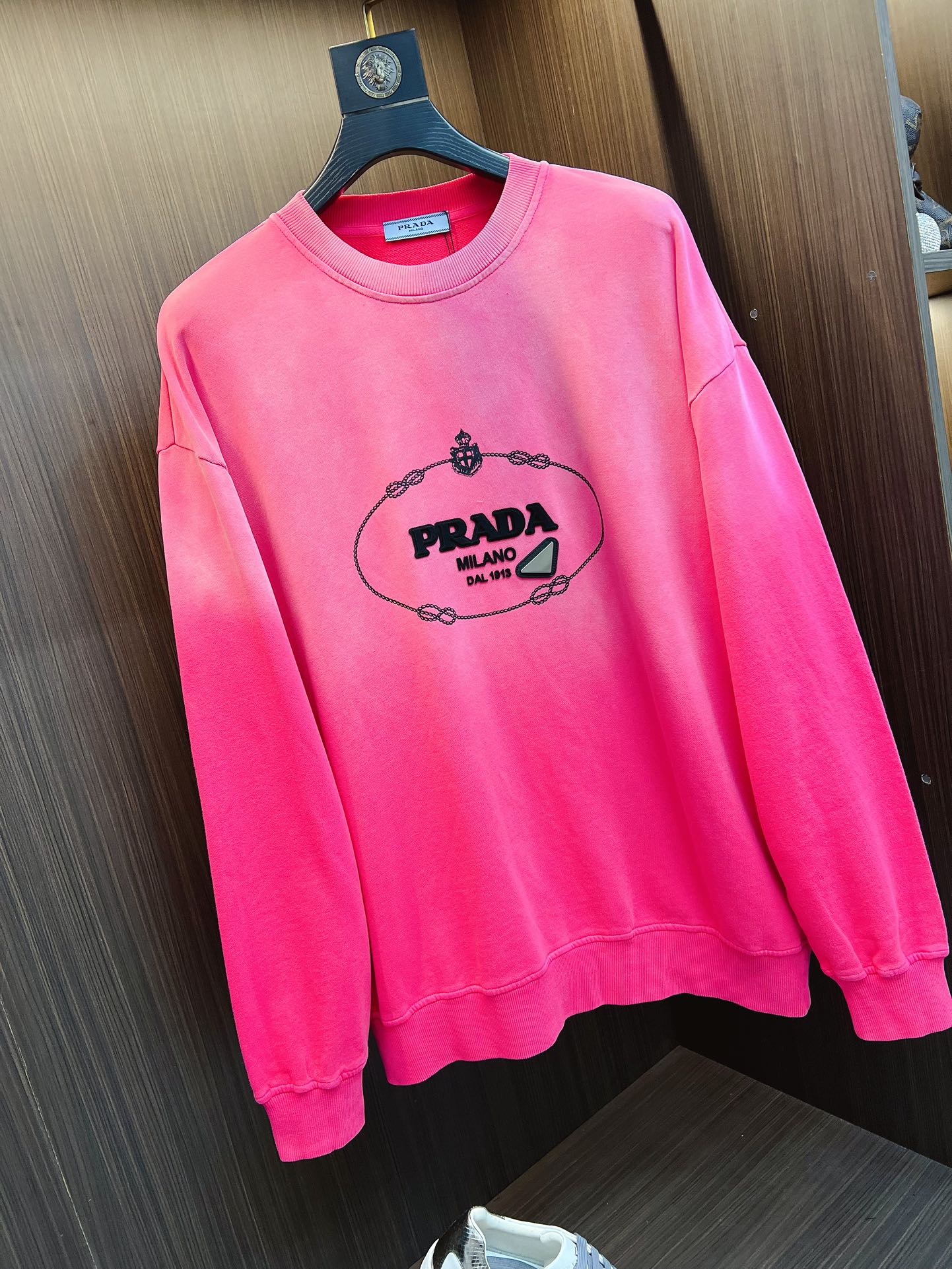 Pra*a Hoodie