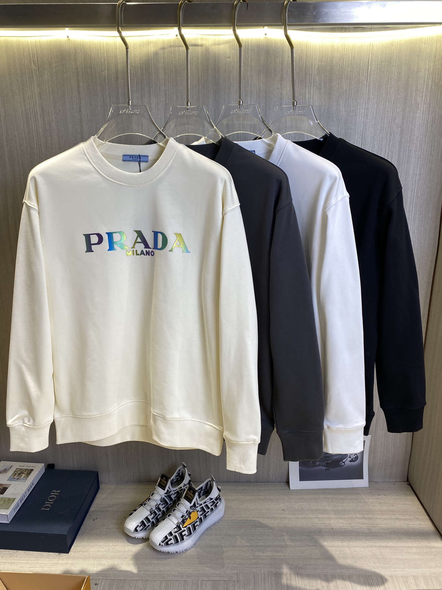Pra*a Hoodie