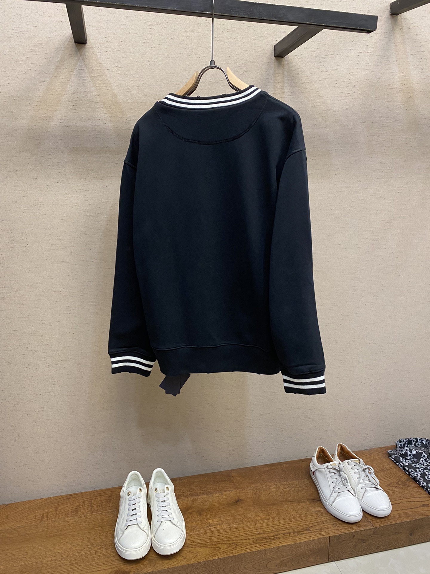 Pra*a Hoodie
