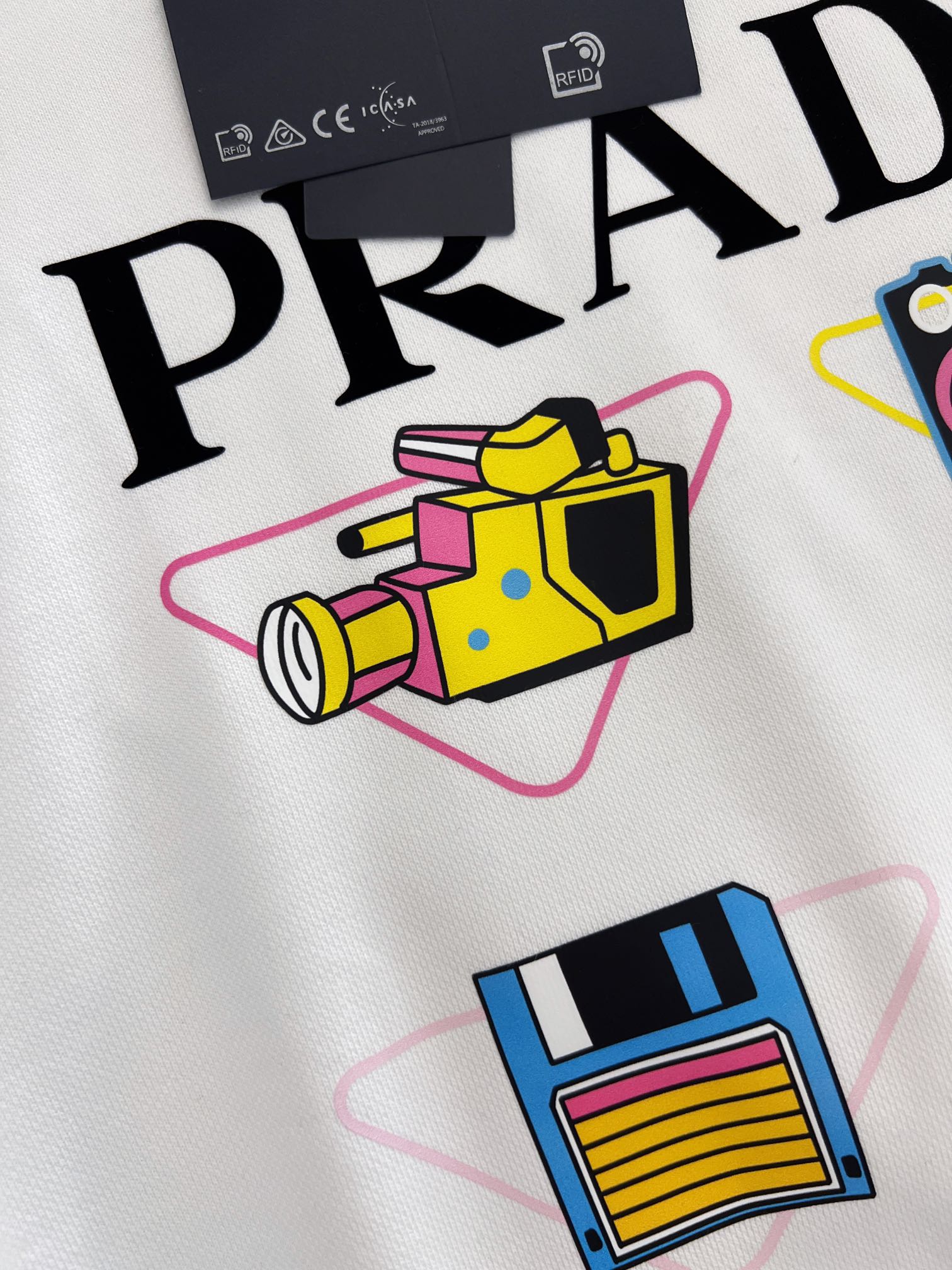 Pra*a Hoodie
