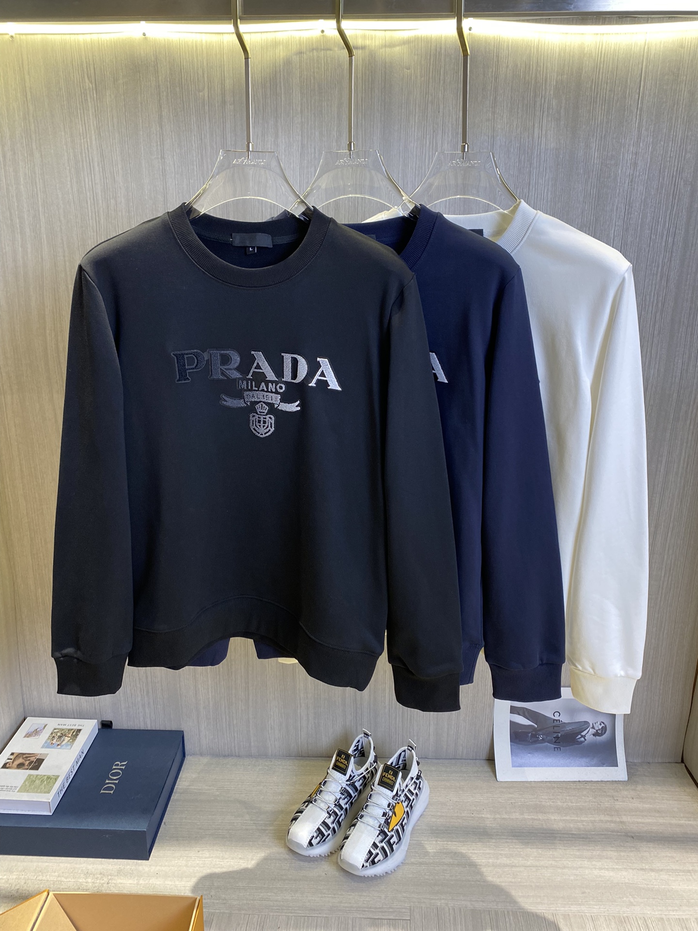 Pra*a Hoodie