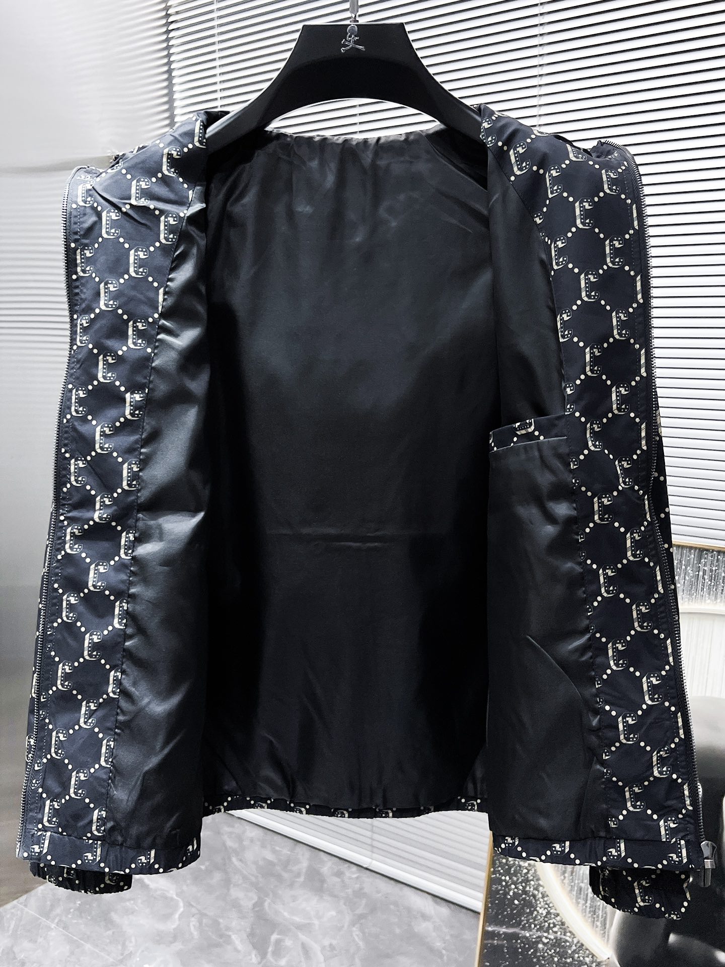 Gvc*1 Jacket