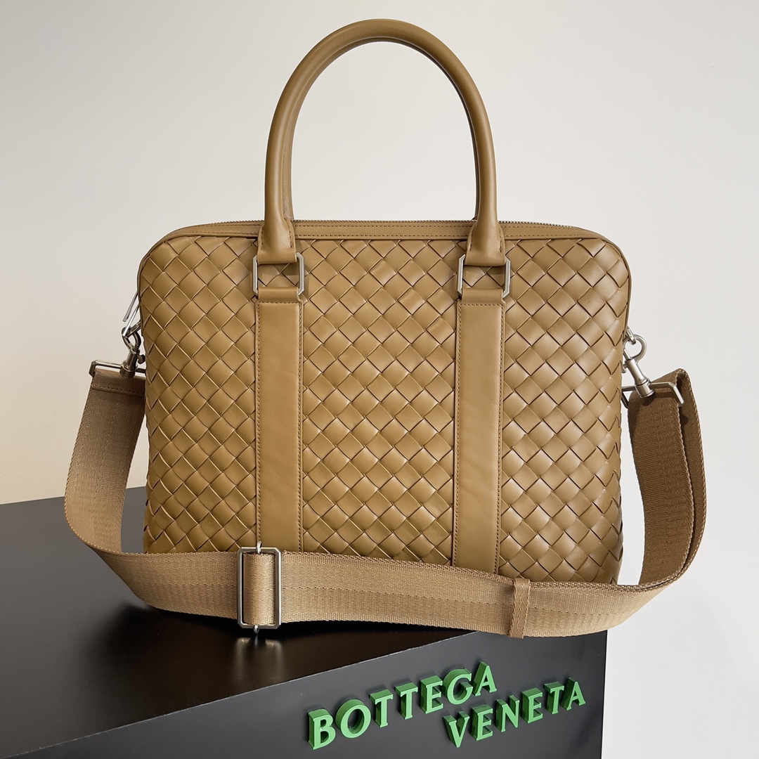 Best Replica B0tt*ga Ven*ta Bags(ColaReps)