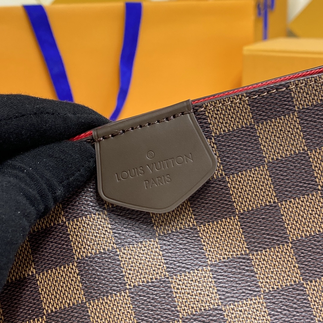 L0vis Vvtt0n Damier Azur