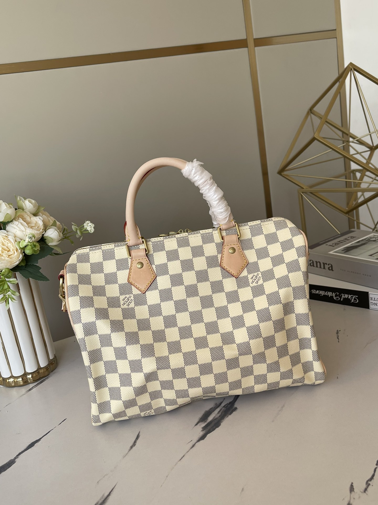 L0vis Vvtt0n Damier Ebene