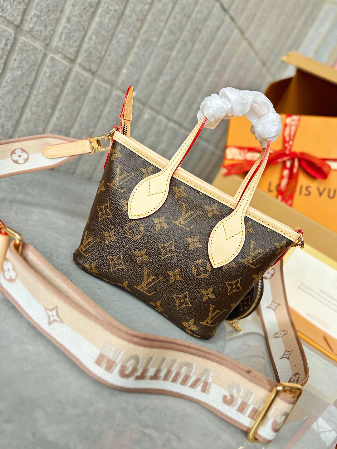 L0vis Vvtt0n Damier Ebene